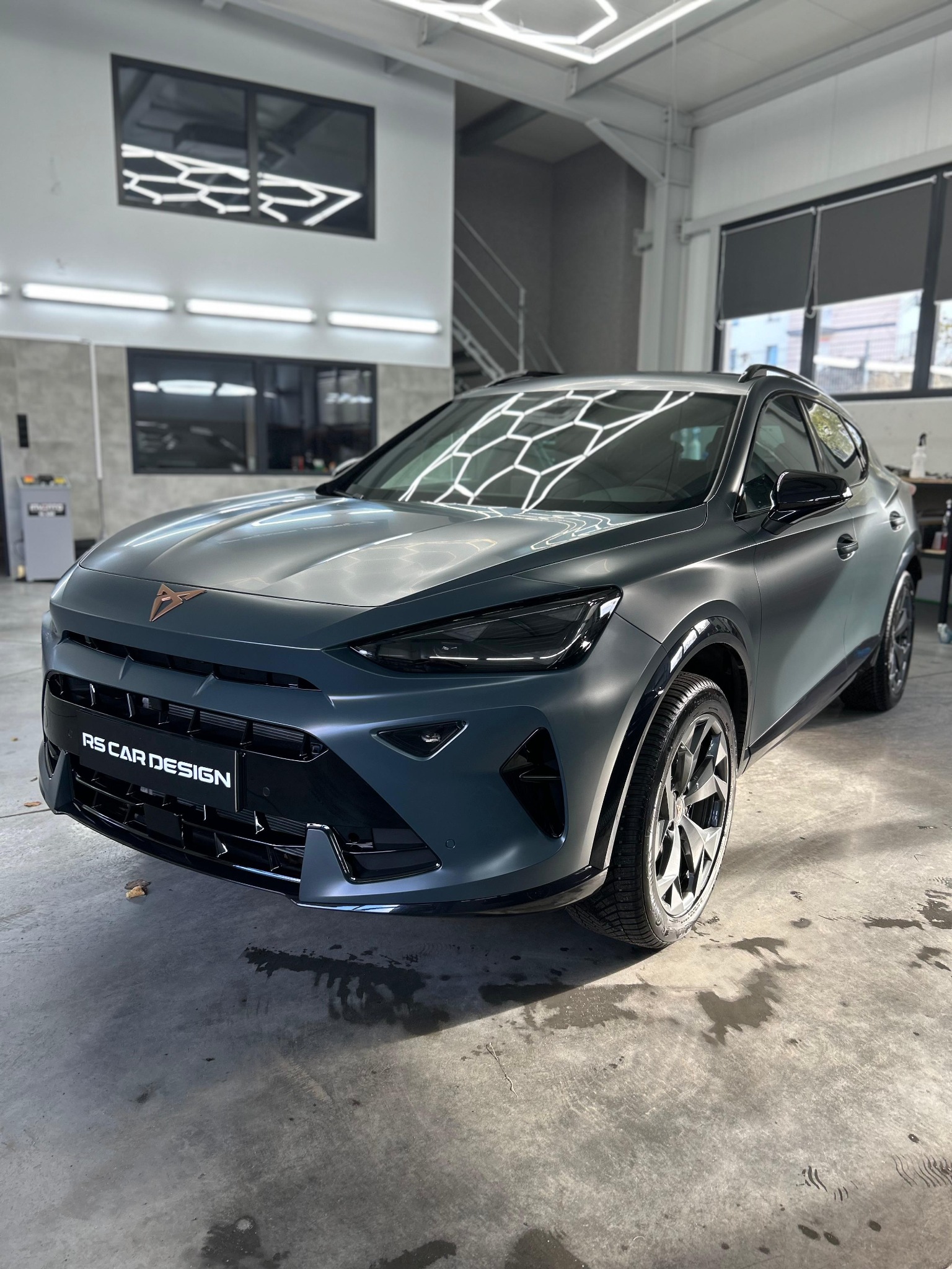 CUPRA FORMENTOR - Zabezpieczenie lakieru matową folią ochronną tzw. '' mrożenie lakieru''