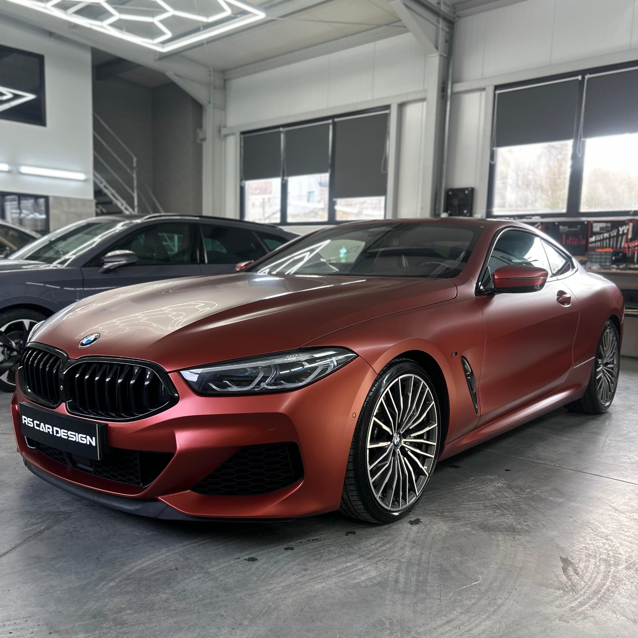 BMW M850i - Zabezpieczenie lakieru matową folią ochronną tzw. '' mrożenie lakieru''