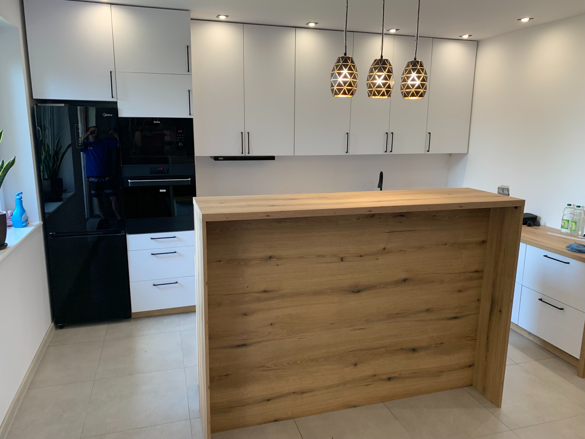 Stylowa kuchnia z wyspą