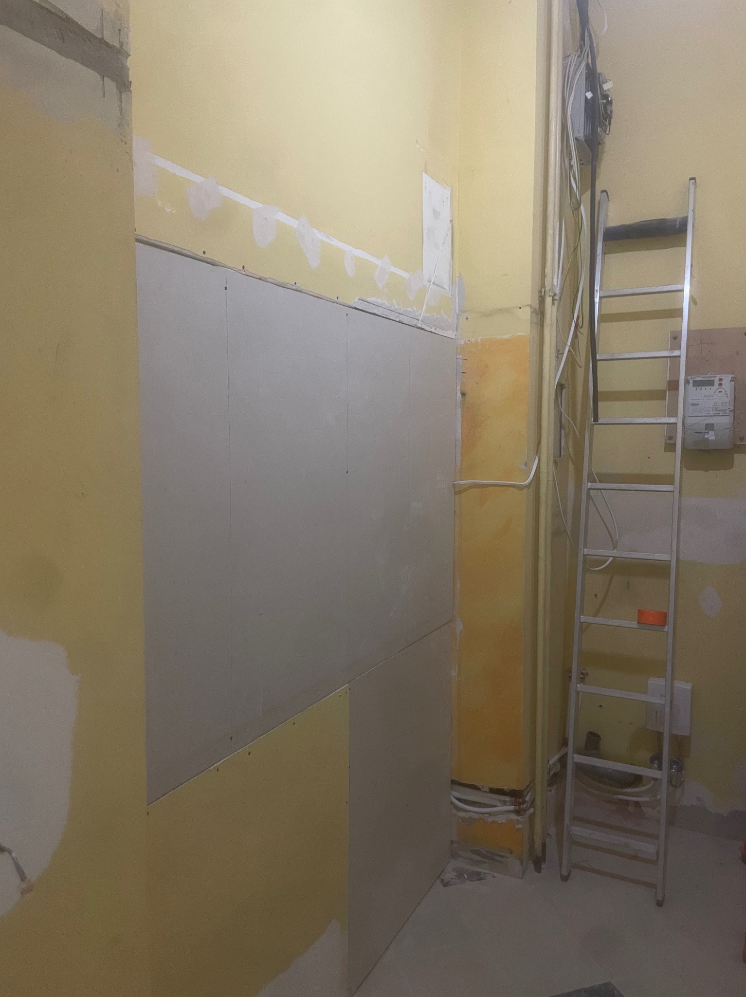 Łączenie starej ściany z nową