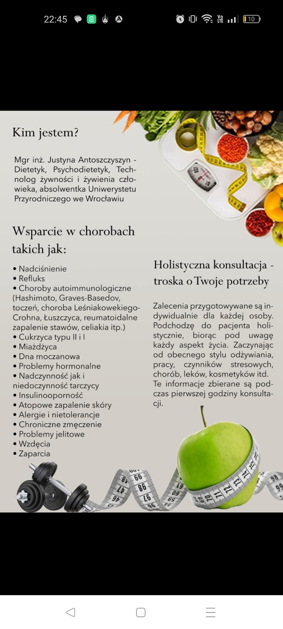 Informacje o holistycznej konsultacji dietetycznej: wsparcie w chorobach, indywidualne zalecenia, analiza stylu życia. Jabłko z miarką, waga, warzywa.