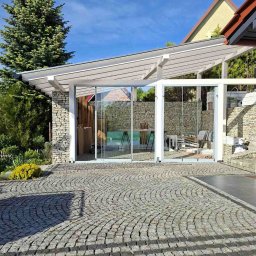 Szklane ściany przesuwne