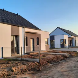 Budowa budynków jednorodzinnych w zabudowie bliźniaczej