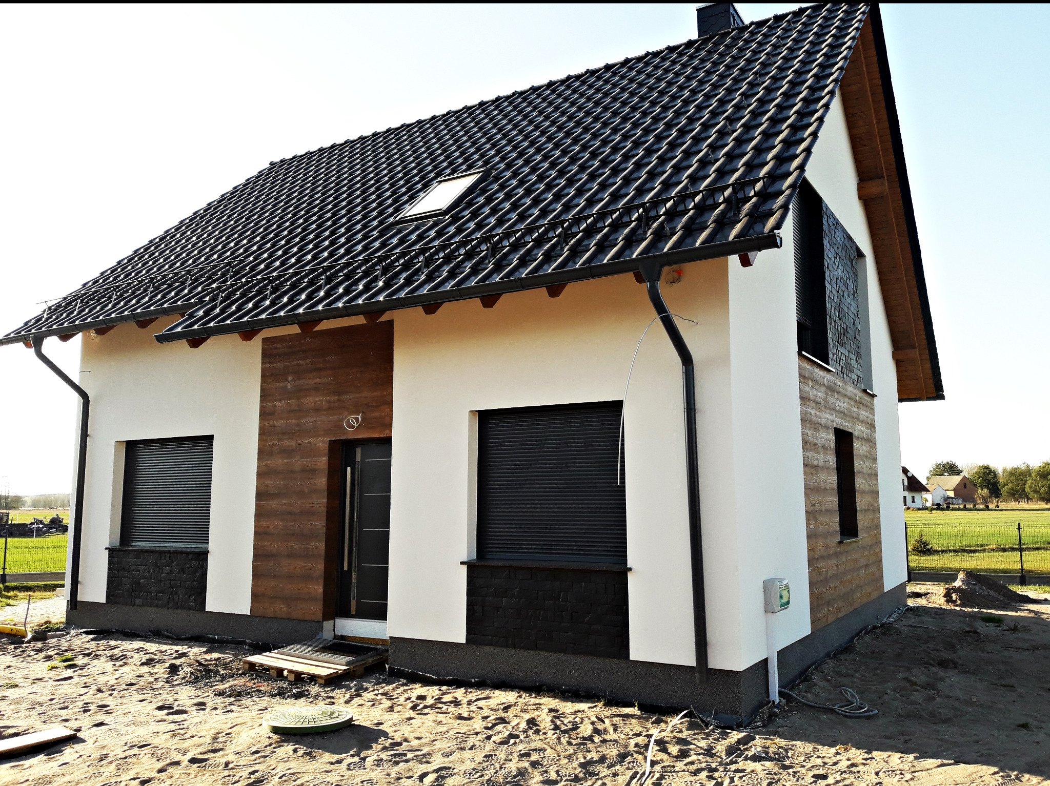 Stan surowy + elewacja