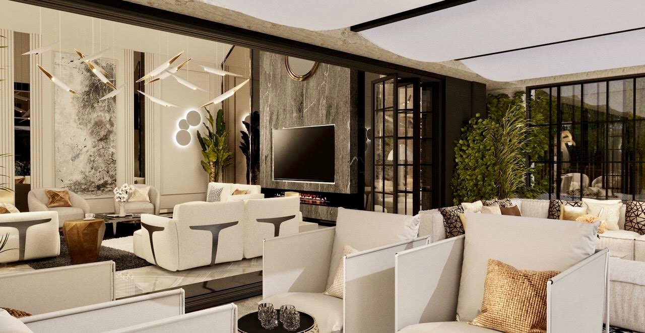Elegancki salon z białymi sofami w stylu minimalistycznym, podwieszanymi lampami w kształcie ptaków, telewizorem na ścianie z szarego marmuru i widokiem na zieleń za oknem.