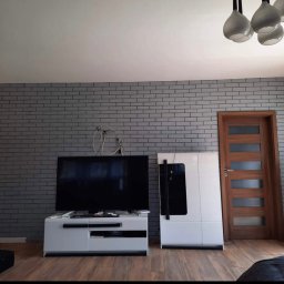 M.W. INVEST - Cegiełka ręcznie robiona