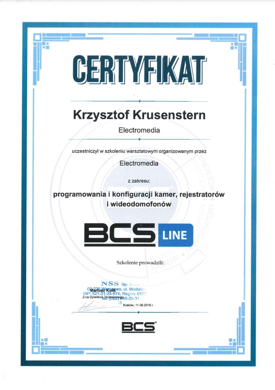 Certyfikat ukończenia szkolenia z programowania i konfiguracji kamer, rejestratorów i wideodomofonów, wydany przez firmę NSS Sp. z o.o. z logo BCS Line i BCS.