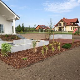 Realizacja projektu ogrodu nowoczesnego.