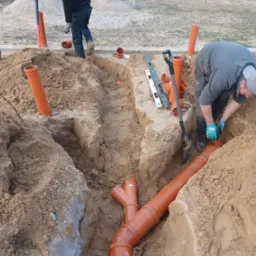 Kanalizacja podposadzkowa w budynku