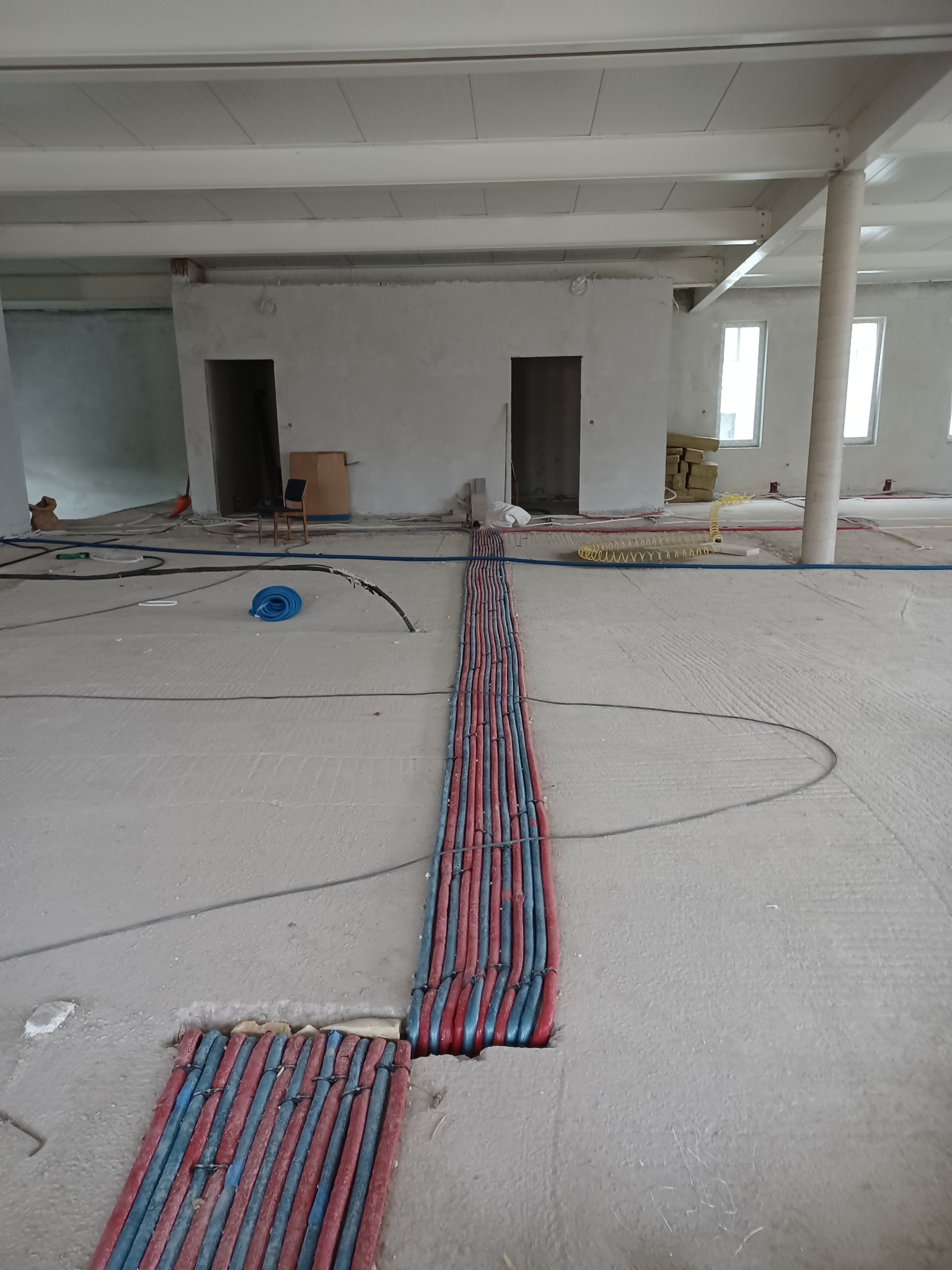 Instalacja grzejnikowa na sali bankietowej