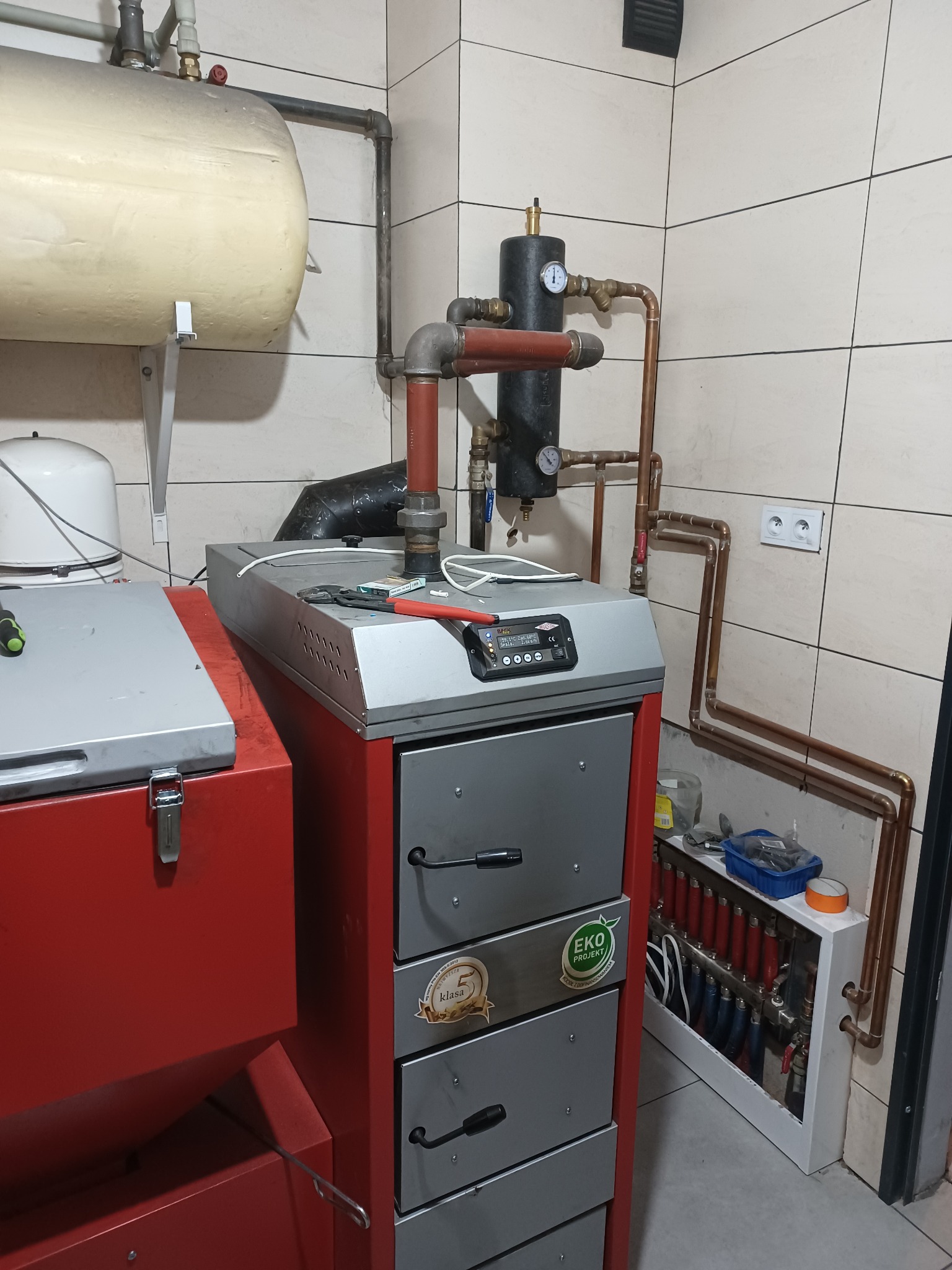 Kotłownia na eko-groszek do instalacji podłogowej