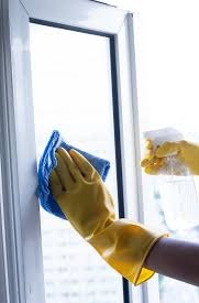 Dokładne mycie okien