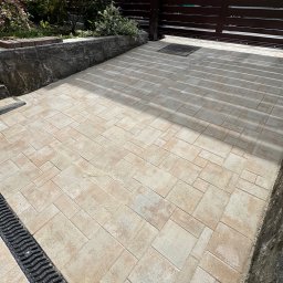 Układanie kostki brukowej Złocieniec 1