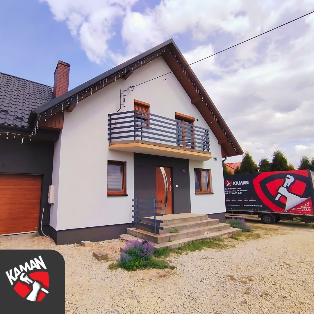 Elewacja na budynku świętokrzyskie.