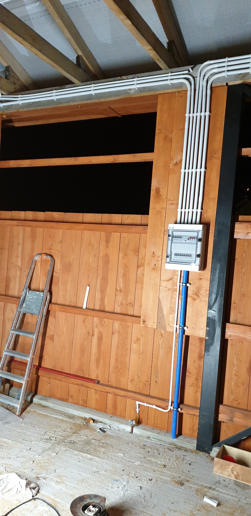 Rozdzielnia z realizacji instalacji wiaty tartaku