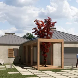 Wizualizacja domu jednorodzinnego z szarą elewacją i dachem, drewnianą pergolą z czerwonym drzewem, osoba korzystająca z telefonu przed garażem, rodzina siedząca w ogrodzie.