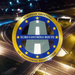 Kaczka w kadrze - Tomasz Kotermański - Animacja przedstawiająca historię organizacji ECR EGTC.