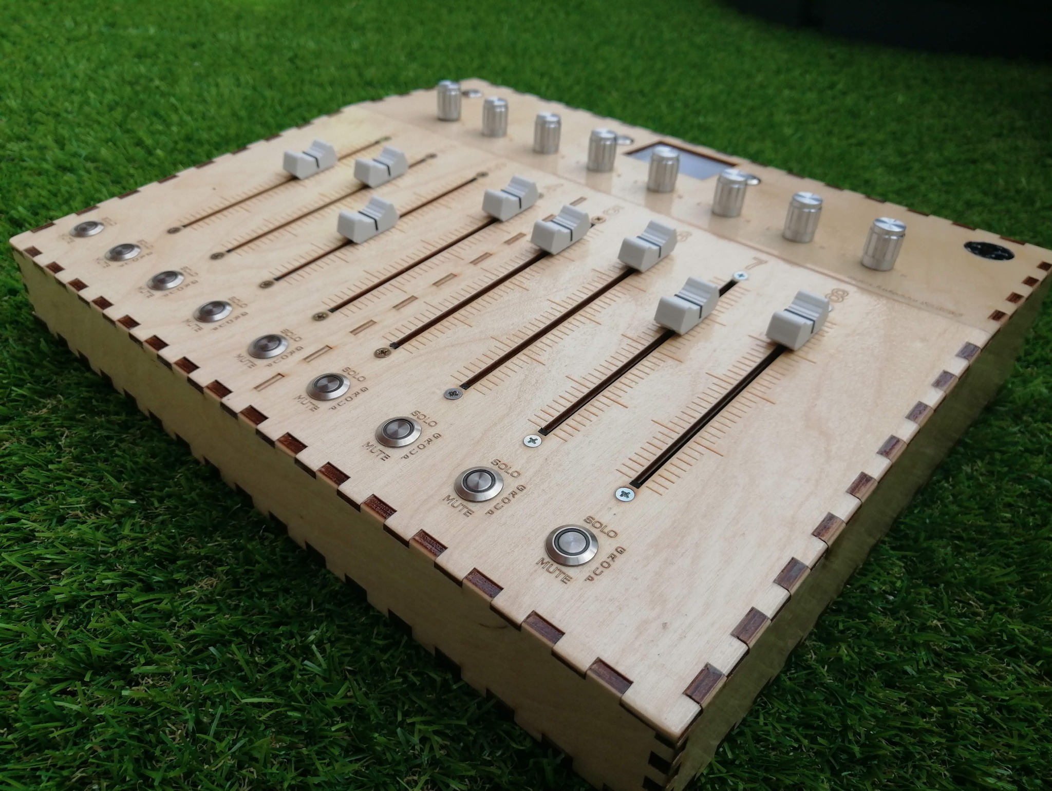 Projekt miksera wg indywidualnego zamówienia i projektu