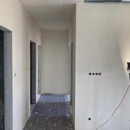 Zakład Handlowo Usługowy - Najlepsze Elewacje Domów Piętrowych Gostyń