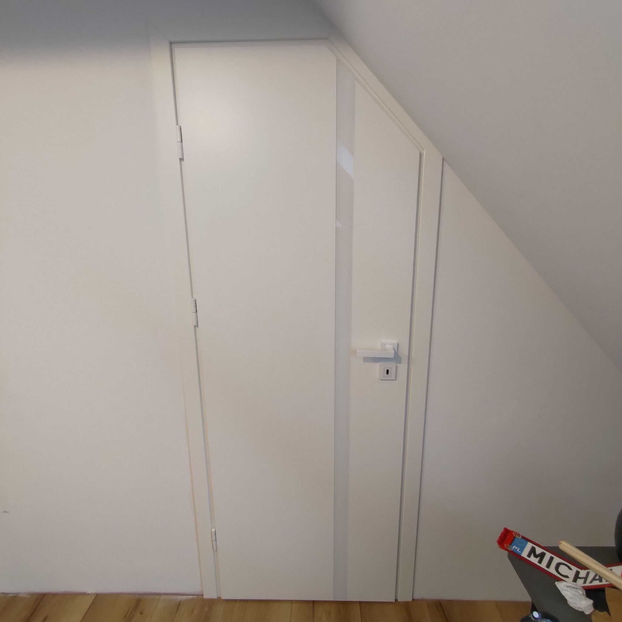 VIVENTO drzwi skośne na poddasze.