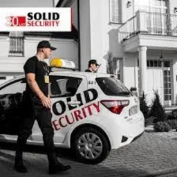 Od 30 lat na czas! Ochrona firmy - ochroniarz do firmy - Solid Security