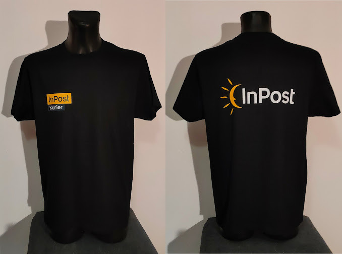 Czarna koszulka z nadrukiem InPost dla kuriera