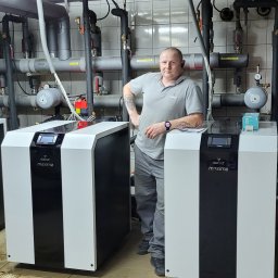 Tomasz Kowalik - Dobra Firma Hydrauliczna Włoszczowa