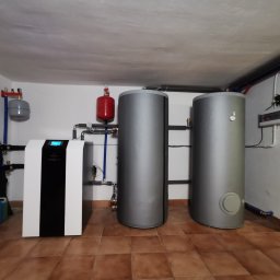 Tomasz Kowalik - Fenomenalny Hydraulik Włoszczowa
