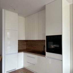 BARTOSZ BARTNIK PPHU FERRO FABER - Blaty Kuchenne Blok Dobryszyce