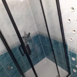 Montaż nowej kabiny prysznicowej