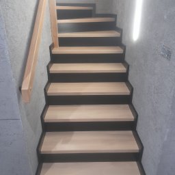 Schody drewniane Straszów 3