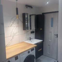 Wykonanie łazienki.