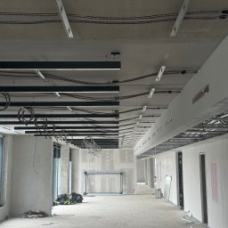 Jan Czarnecki - Idealny Montaż Ogrodzeń Panelowych Września