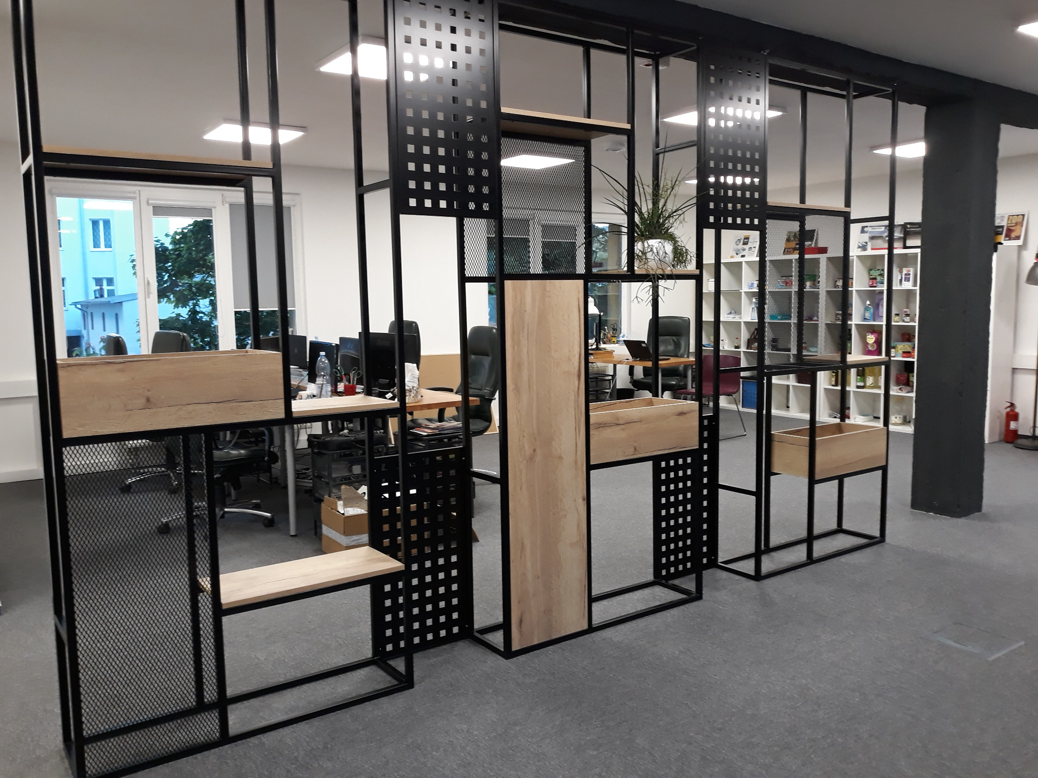 Ścianka meblowa - profil 25x25 Lakierowana proszkowo.