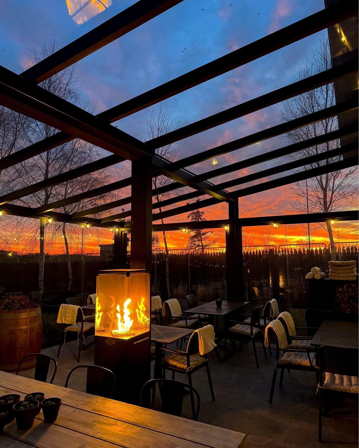 Realizacja dla restauracji Sielanka w Arciszewie .