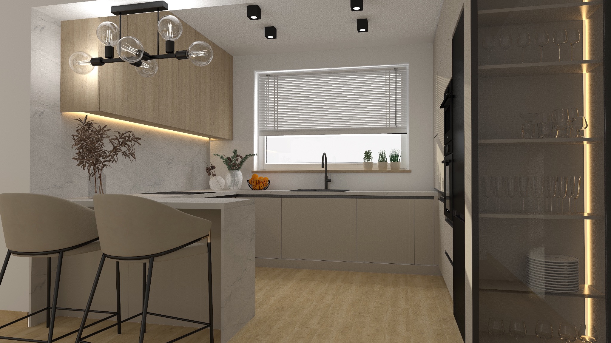 Nowoczesna kuchnia z wyspą i hokerami. Jasne fronty szafek, marmurowy blat i ściana. Oświetlenie punktowe i dekoracyjny żyrandol. Szklana witryna z podświetleniem.