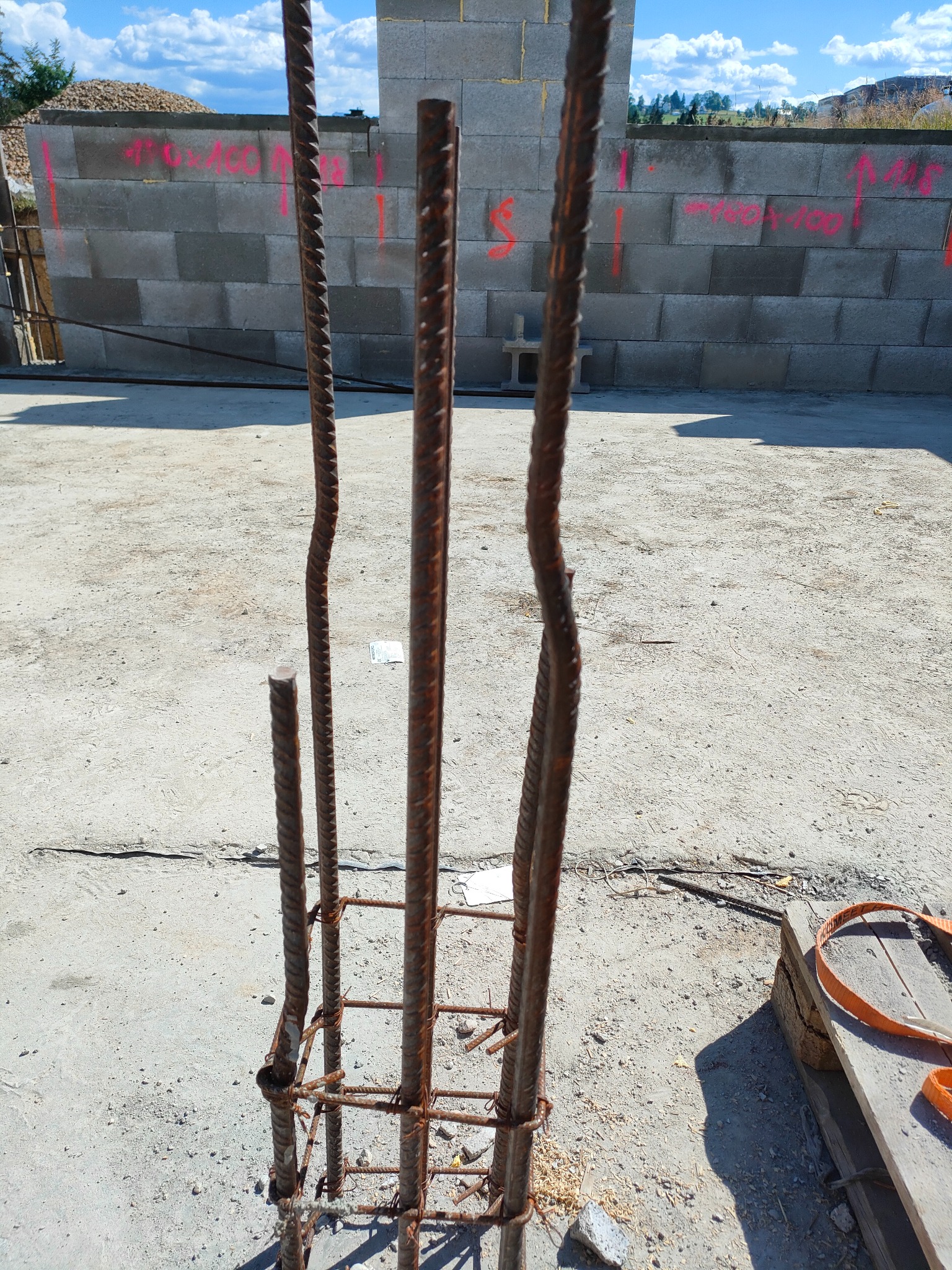 Zbrojenie słupa drut fi 16, strzemiona fi 6