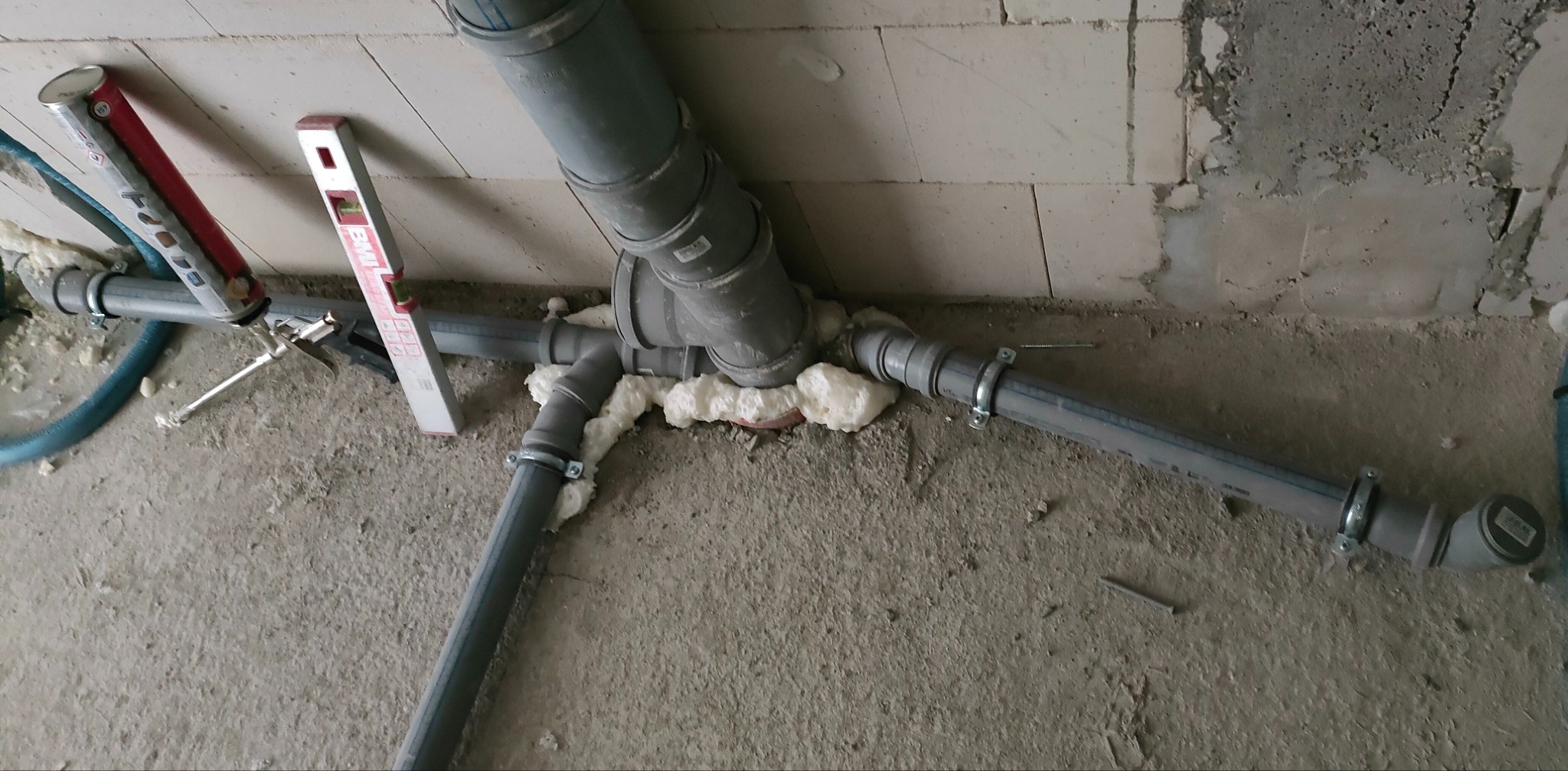 instalacja kanalizacyjna