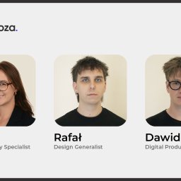 Pixeloza Studio - Zdjęcie portretowe zespołu Pixeloza: Ania, specjalistka od identyfikacji marki, Rafał, generalista projektowy, oraz Dawid, projektant produktów cyfrowych, na jasnoszarym tle.