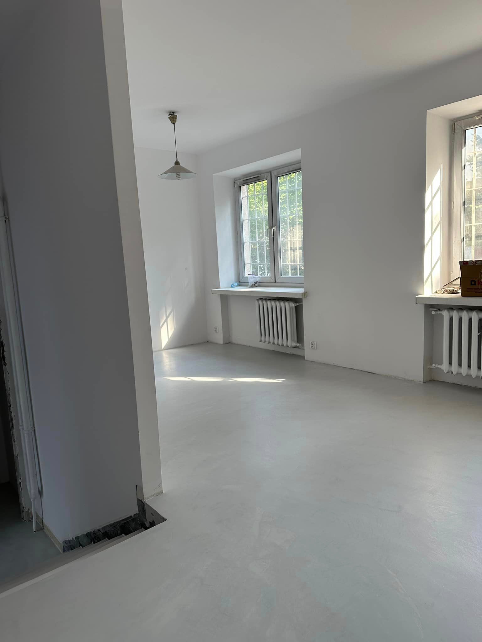 posadzka dekoracyjna z mikrocementu NICE