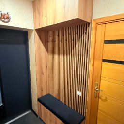 Volodymyr Khomliak - Szafy na wymiar Warszawa