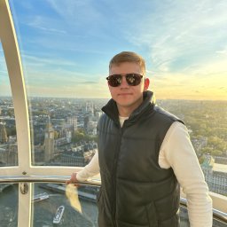 Rostyslav Komar - Odpowiednie Mycie Dachów Kościan