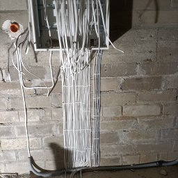 Artur Radecki - Fachowe Usługi Elektryczne Szczecinek