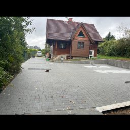 Układanie kostki brukowej Trzciana 2