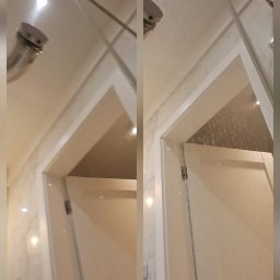 Sztuka Sprzątania - Porównanie czystości kabiny prysznicowej przed i po czyszczeniu. Widoczne różnice w połysku szkła i usunięte zabrudzenia na fugach.