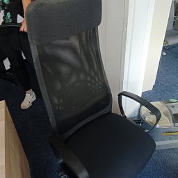 Czyszczenie foteli konferencyjnych