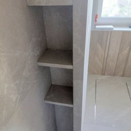 Glazurnik Sierakowice 1