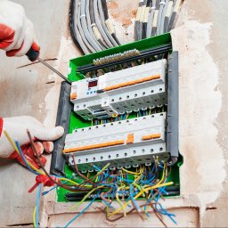 ELEKTRO-SEW Sebastian Więch - Montaż rozdzielnic.