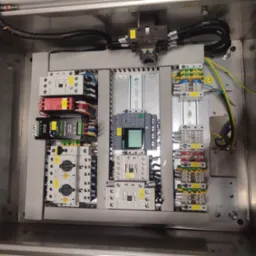 Dedykowane układy sterujące maszyn