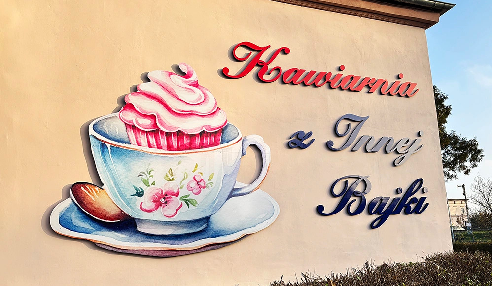 Kawiarnia z innej bajki Żary - tablica reklamowa i litery przestrzenne